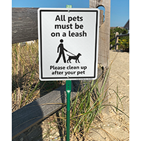 Clean up after pet, pets on leash sign for lawn