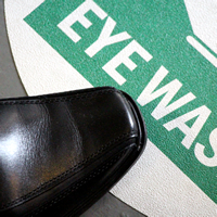 Eye Wash Floor Sign